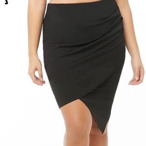 Asymmetrical skirt